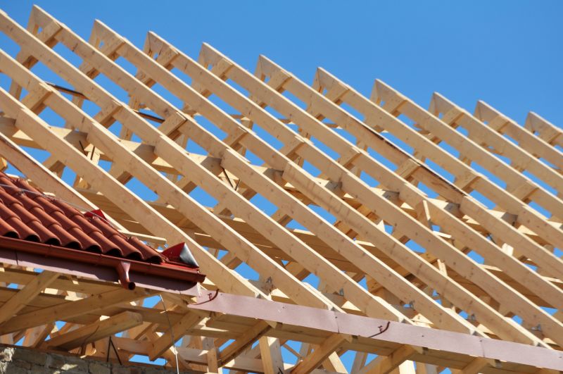 Roof Trusses Installation in Conroe, TX